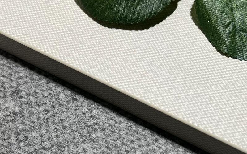 科技新材料携手德国穆特斐勒,以真实还原天然布纹,花色众多的由之产品